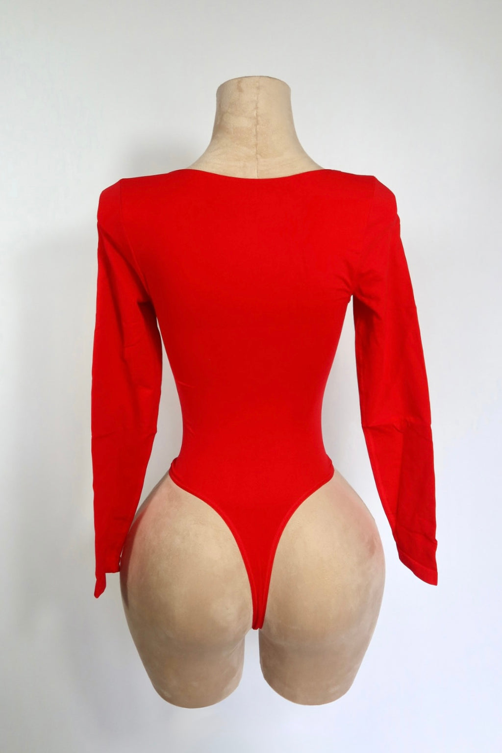 Body sculpt de manga larga con cuello "V"