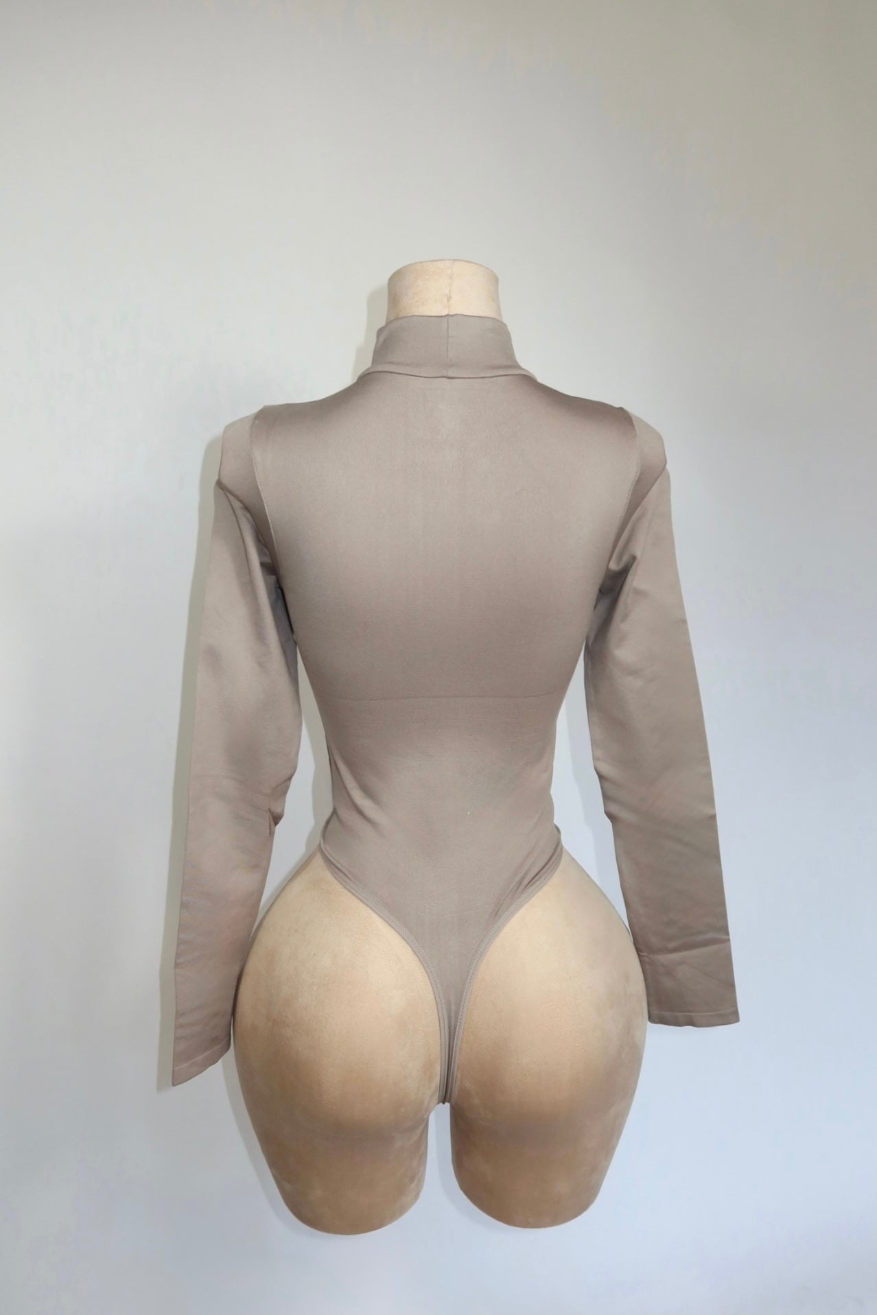 Body sculpt cuello de tortuga de manga larga