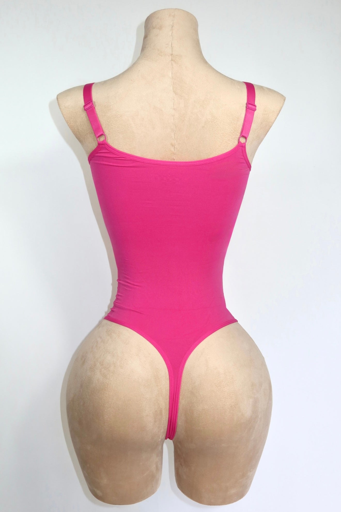 Body sculpt con cierre frontal
