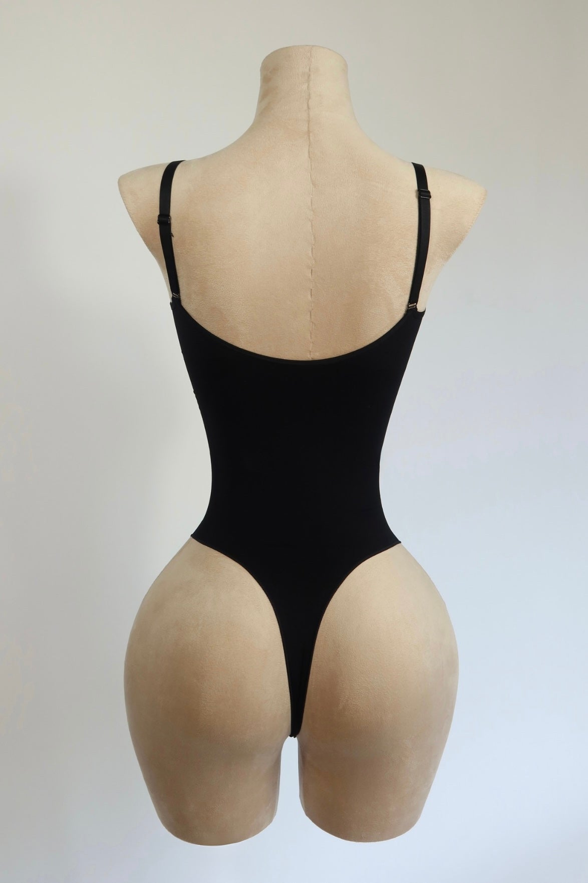 Body sculpt corte tanga